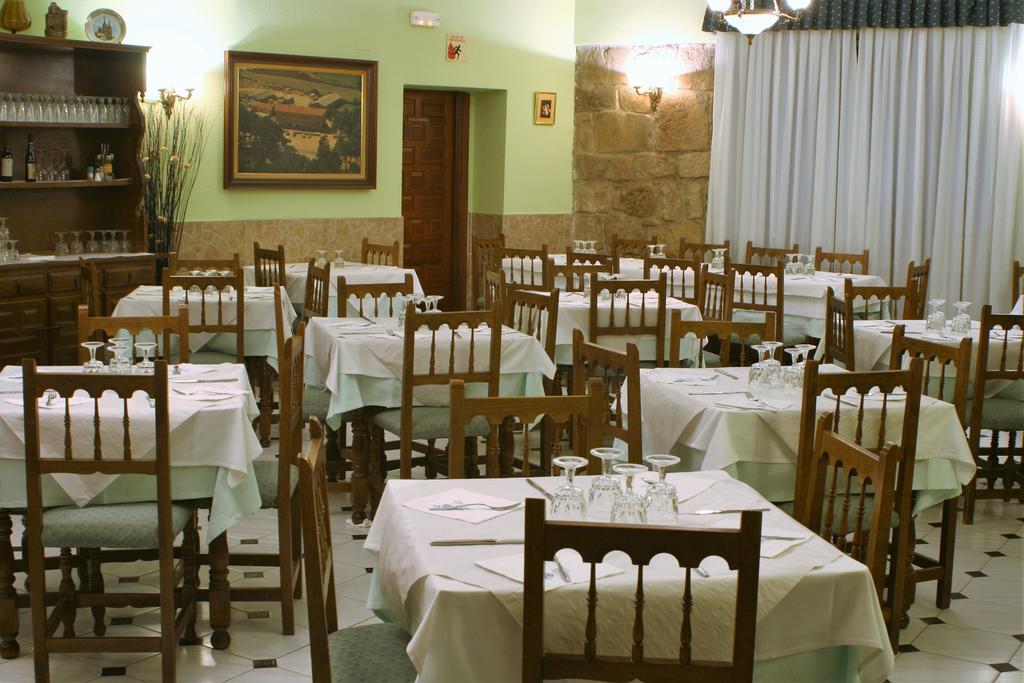Hostal Visontium วินวยซา ห้อง รูปภาพ