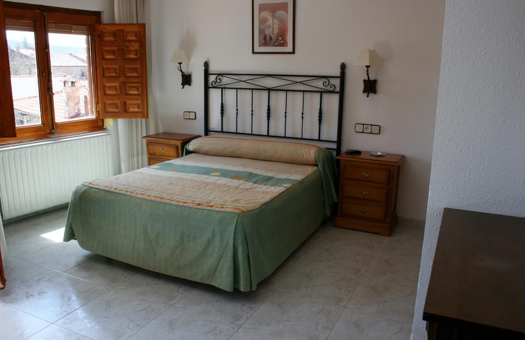 Hostal Visontium วินวยซา ภายนอก รูปภาพ